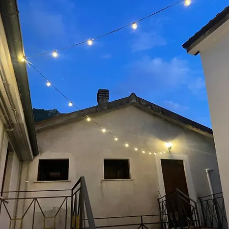 Palazzo 1815 Frühstückspension 3*