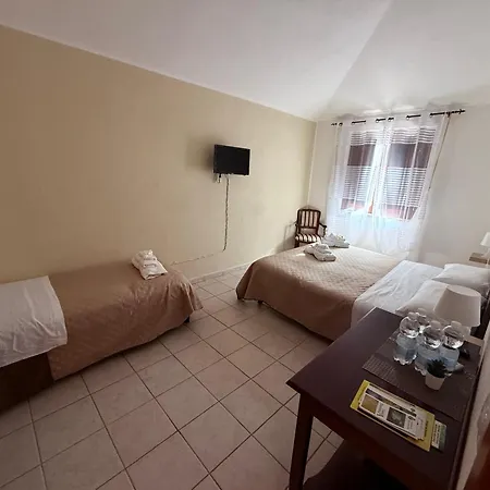 Frühstückspension Palazzo 1815 3*